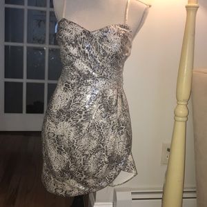 Oleg Cassini sequined cocktail dress size 4 GUC
